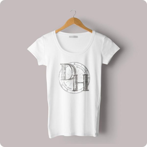 Camiseta entallada. Color blanco